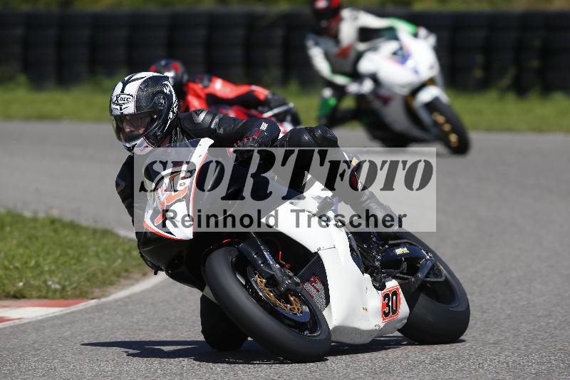 /Archiv-2024/29 12.06.2024 MOTO.CH Track Day ADR/Gruppe rot/106